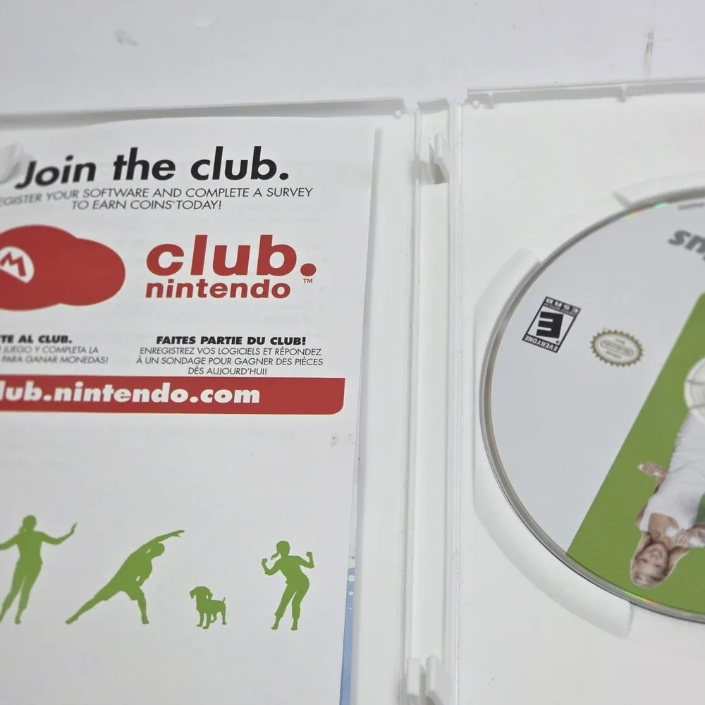 Wii Fit Plus Nintendo Wii Complete CIB Case Manual Disc Tested